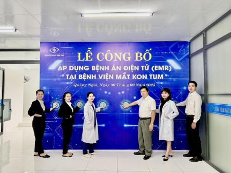Lễ công bố ứng dụng Bệnh án điện tử (EMR) tại Bệnh viện Mắt Kon Tum